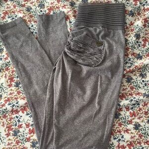 Cute Booty Lounge Gray Leggings